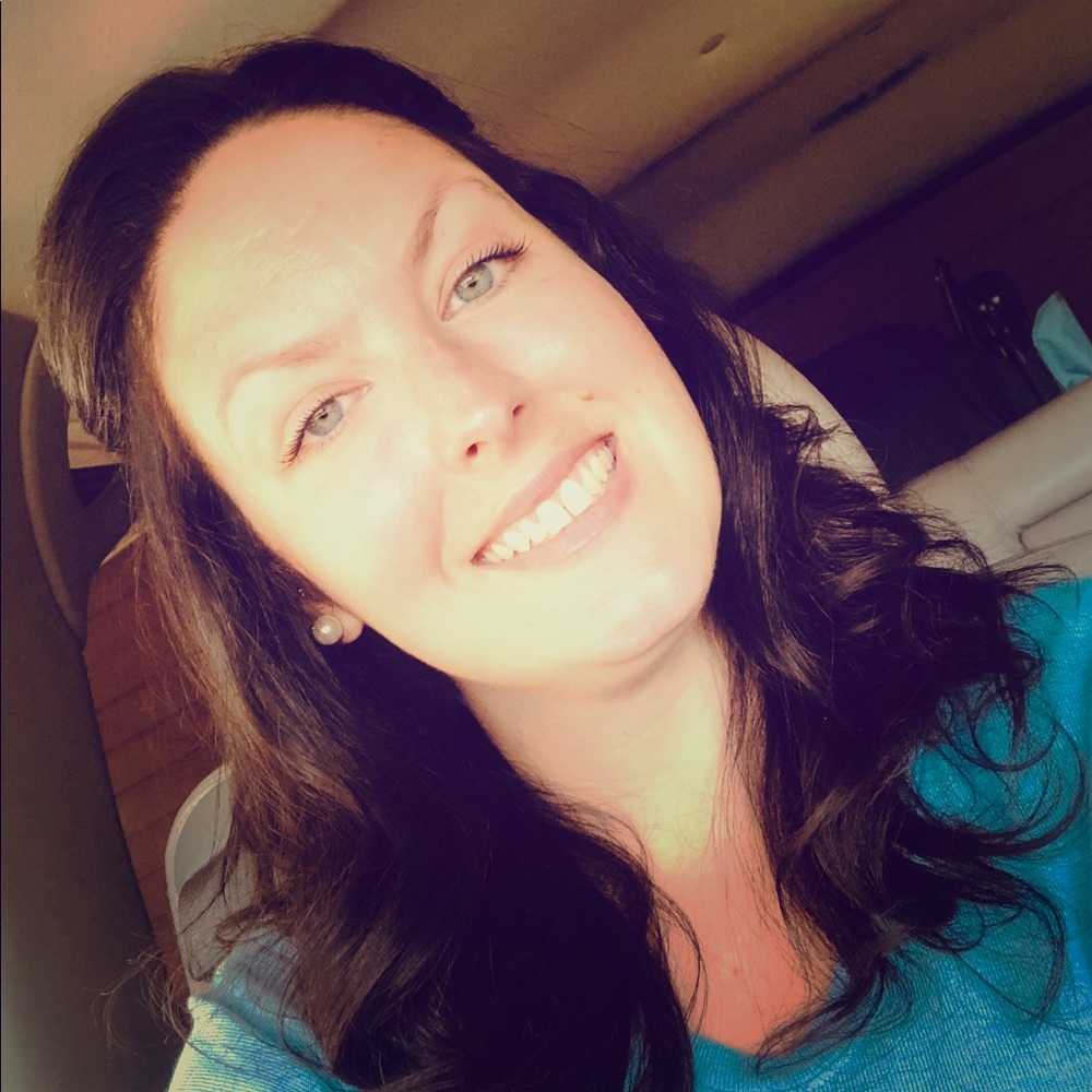 Meet your Posher, Stephani